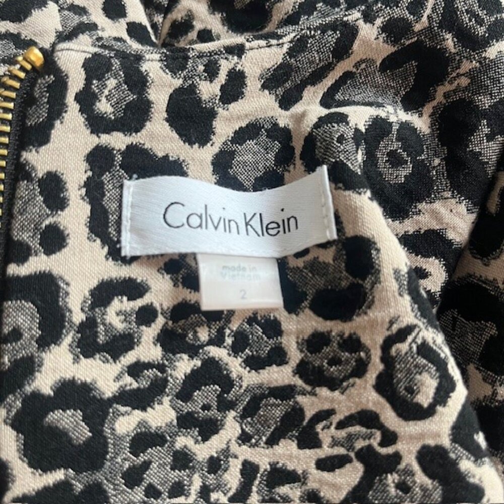 Calvin Klein - Woman's Leopard Print Sheath dress, Size 2 - Picture 6 of 6